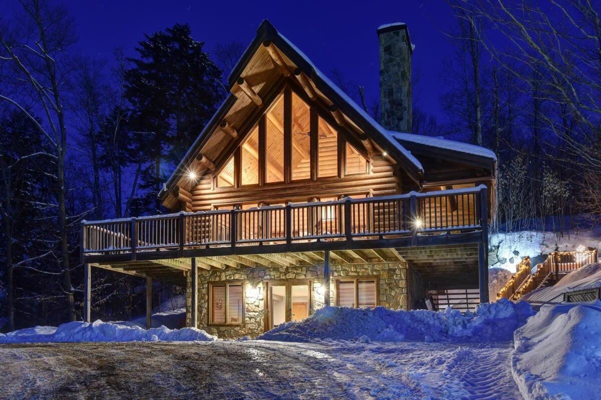 Chic Familiale, Relaxant Avec Spa En Montagnes Labelle Exteriér fotografie