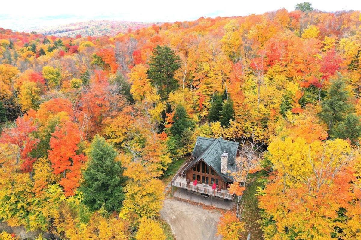 Chic Familiale, Relaxant Avec Spa En Montagnes Labelle Exteriér fotografie