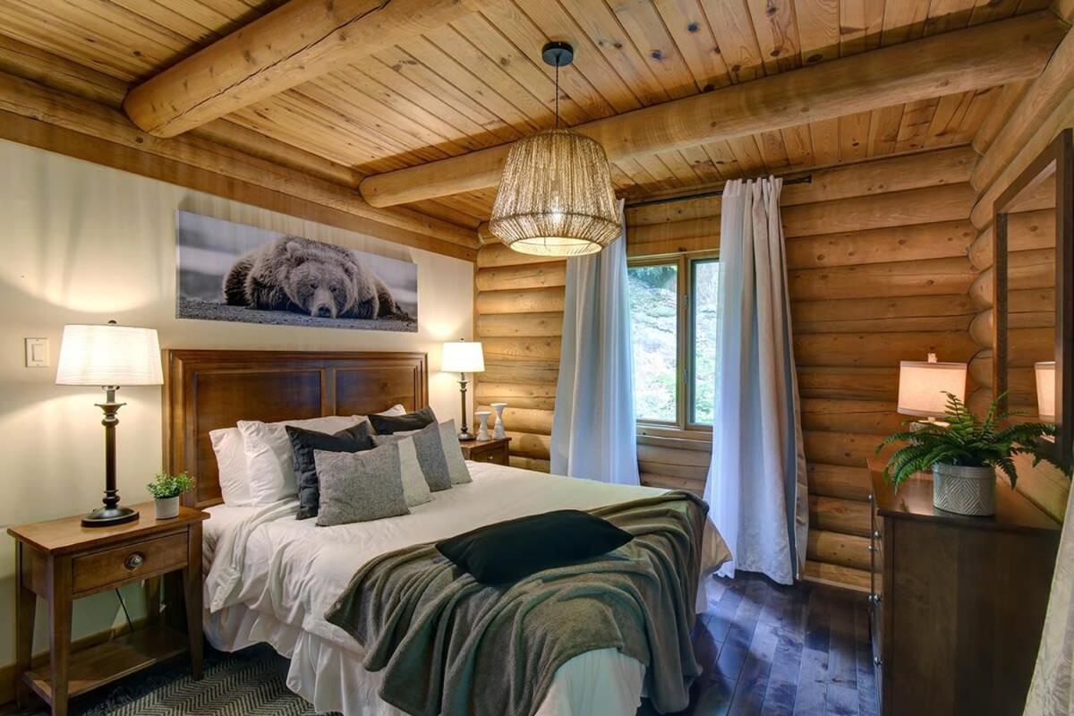 Chic Familiale, Relaxant Avec Spa En Montagnes Labelle Exteriér fotografie